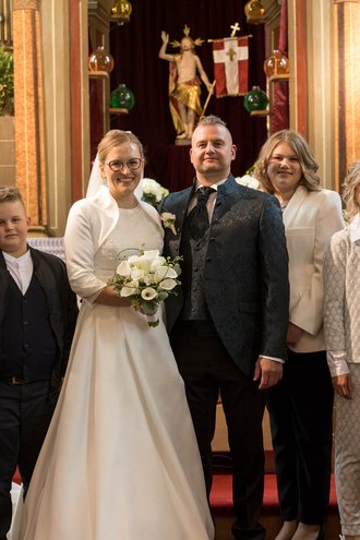 Frisch verheiratet Frisch verheiratet