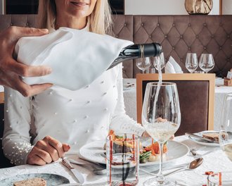 Tratterhof Bildergalerie – Mountain Sky Hotel Tratterhof Bildergalerie – Mountain Sky Hotel