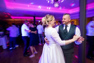 Frisch verheiratet Frisch verheiratet