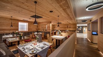 Tratterhof Bildergalerie – Mountain Sky Hotel Tratterhof Bildergalerie – Mountain Sky Hotel