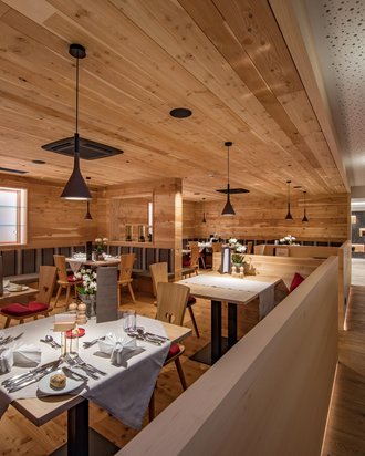 Tratterhof Bildergalerie – Mountain Sky Hotel Tratterhof Bildergalerie – Mountain Sky Hotel