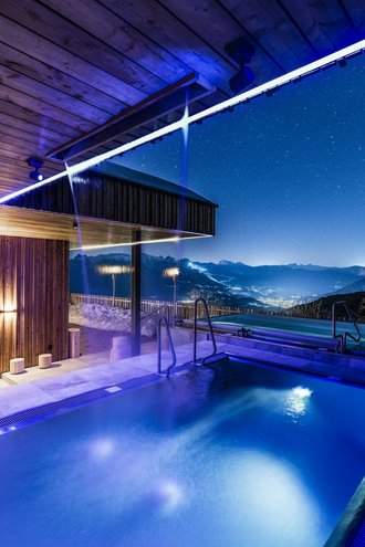 Tratterhof Bildergalerie – Mountain Sky Hotel Tratterhof Bildergalerie – Mountain Sky Hotel