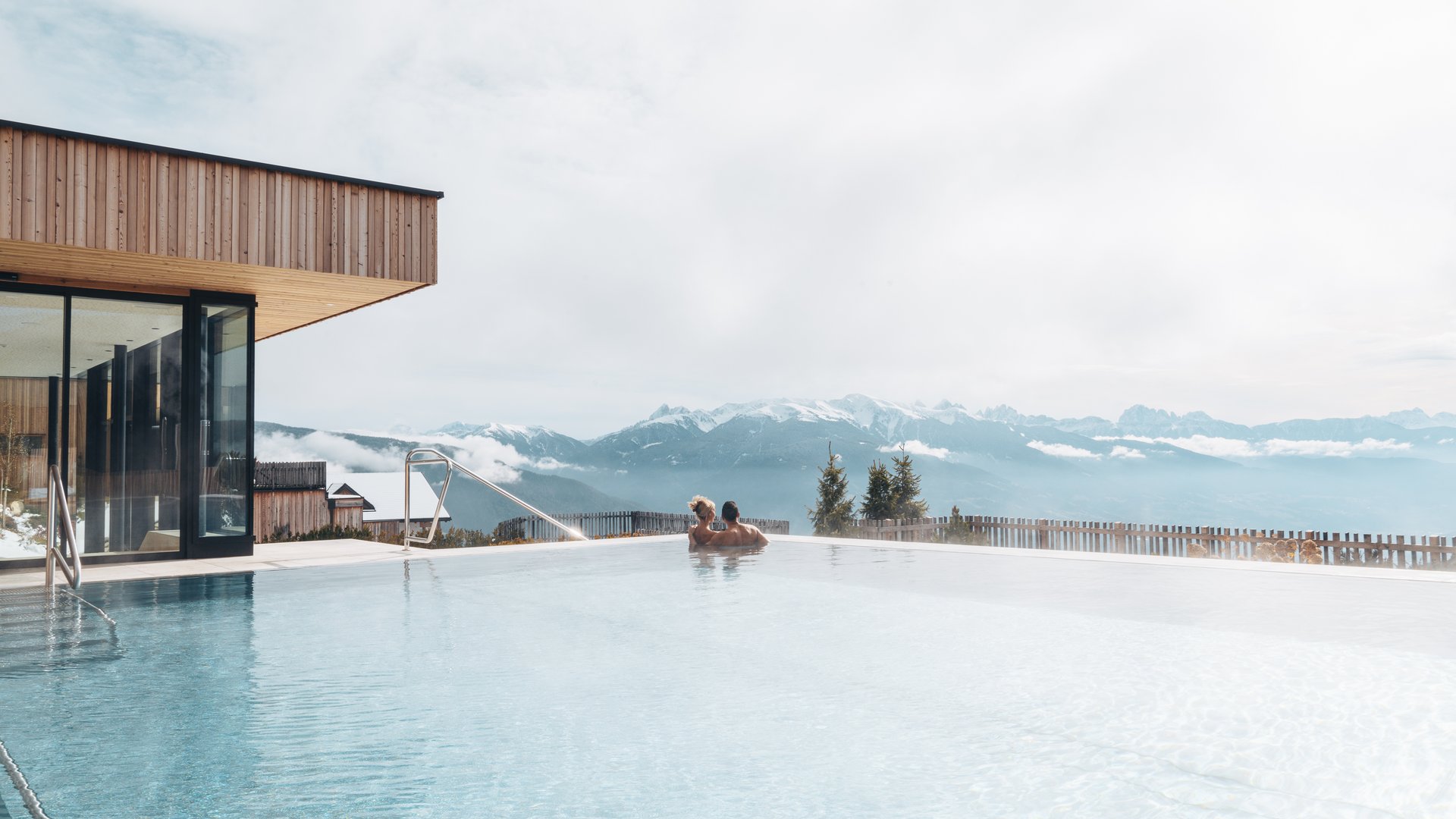 Hotel in Meransen mit Pool Hotel in Meransen mit Pool