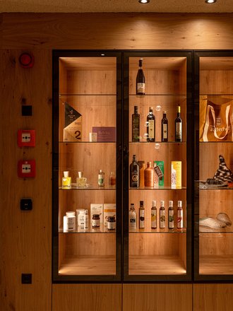 Tratterhof Bildergalerie – Mountain Sky Hotel Tratterhof Bildergalerie – Mountain Sky Hotel