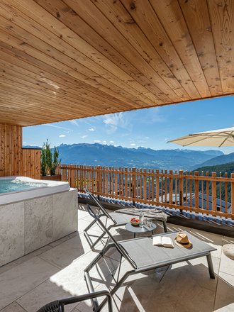 Tratterhof Bildergalerie – Mountain Sky Hotel Tratterhof Bildergalerie – Mountain Sky Hotel