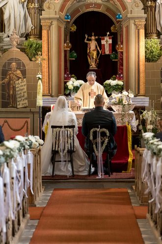 Frisch verheiratet Frisch verheiratet