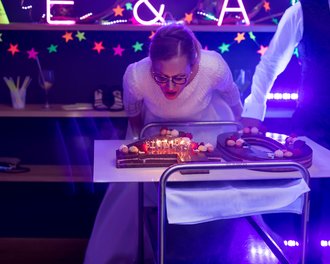 Frisch verheiratet Frisch verheiratet