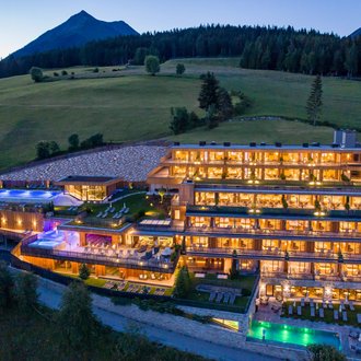 Tratterhof Bildergalerie – Mountain Sky Hotel Tratterhof Bildergalerie – Mountain Sky Hotel