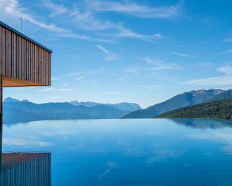 Tratterhof Bildergalerie – Mountain Sky Hotel Tratterhof Bildergalerie – Mountain Sky Hotel