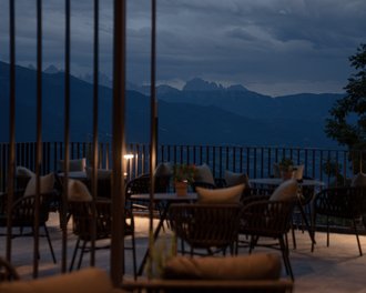 Tratterhof Bildergalerie – Mountain Sky Hotel Tratterhof Bildergalerie – Mountain Sky Hotel