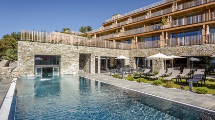 Piscine, relax e lusso allo Skywellness Tratterhof Piscine, relax e lusso allo Skywellness Tratterhof