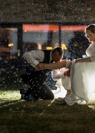 Frisch verheiratet Frisch verheiratet