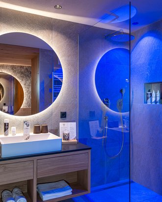 Tratterhof Bildergalerie – Mountain Sky Hotel Tratterhof Bildergalerie – Mountain Sky Hotel