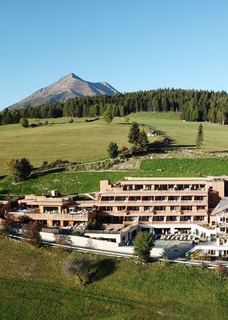 Galleria fotografica Tratterhof – Mountain Sky Hotel Galleria fotografica Tratterhof – Mountain Sky Hotel