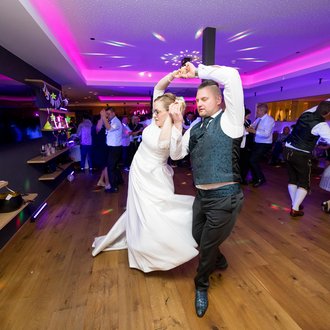 Frisch verheiratet Frisch verheiratet