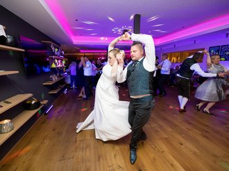 Frisch verheiratet Frisch verheiratet